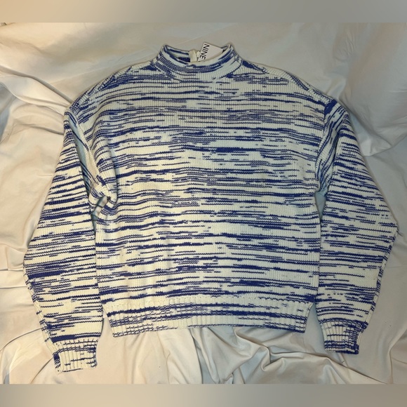 Nine West - Heavyweight Knit Blue & White Funnel Neck Sweater | S NWT - Picture 8 of 9